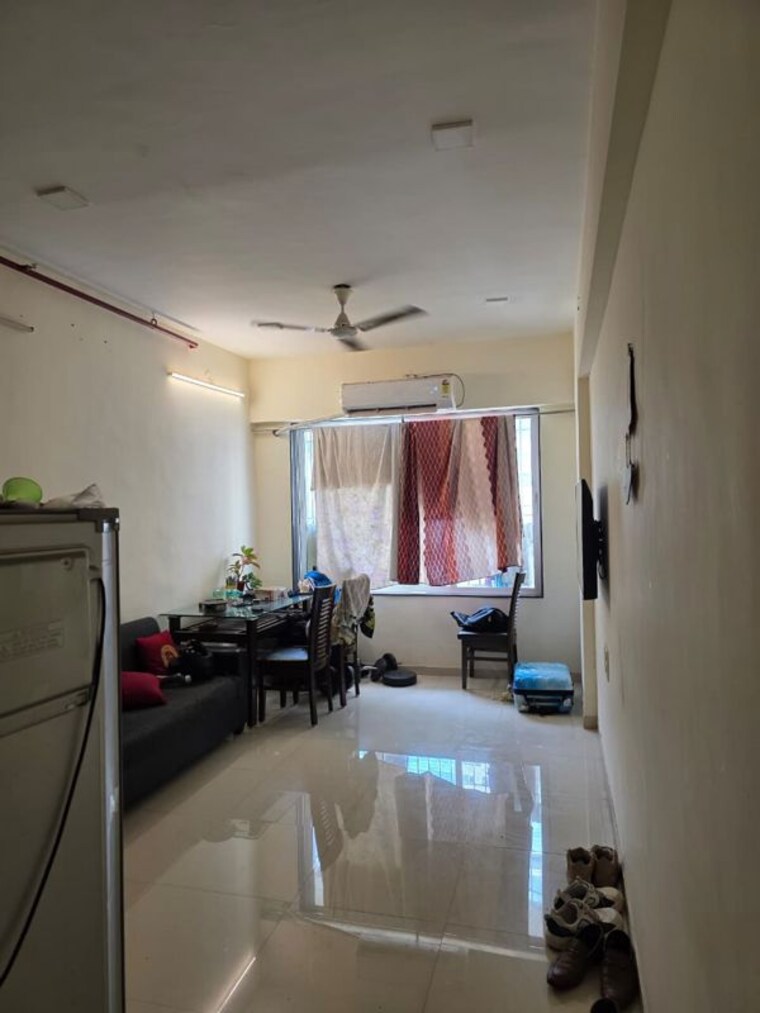 Living Room, lower parel 2 Bedroom 550 Sq.Ft. Apartment In Lower Parel Mumbai 10530274