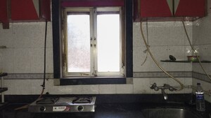 Room in 2 BHK Apartment at Amardeep CHS Tilak Nagar, Tilak Nagar – for Rent