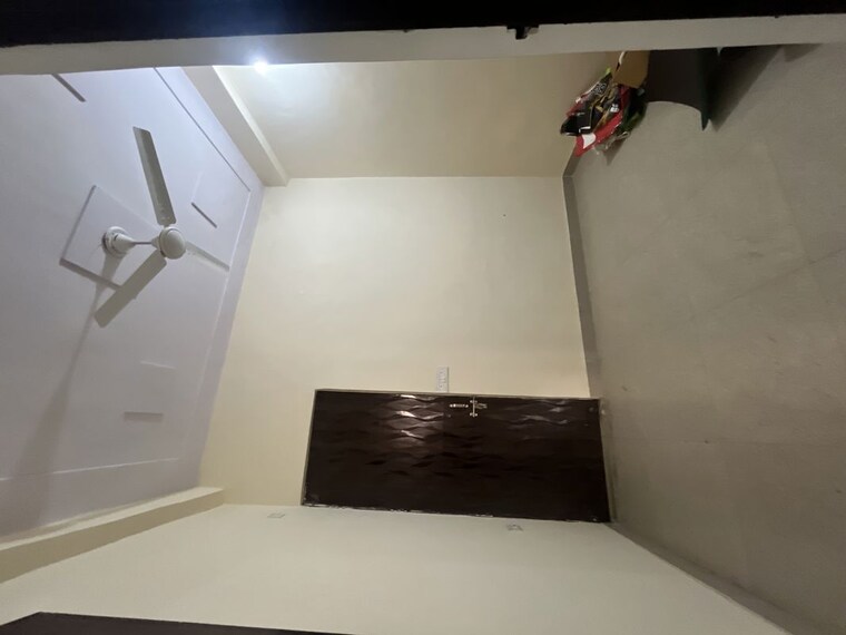 undefined, vaidpura 2.5 Bedroom 870 Sq.Ft. Independent House In Vaidpura Greater Noida 10530284