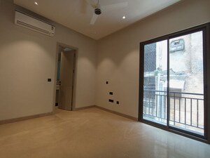 Room in 3 BHK Builder Floor at East Of Kailash – for Sale