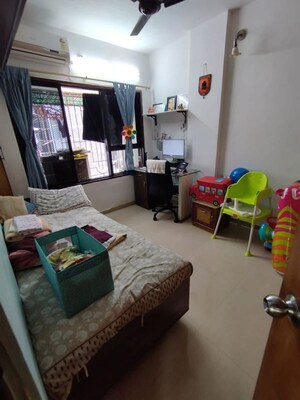 Bedroom in 2 BHK Apartment at Tilak Nagar – for Rent