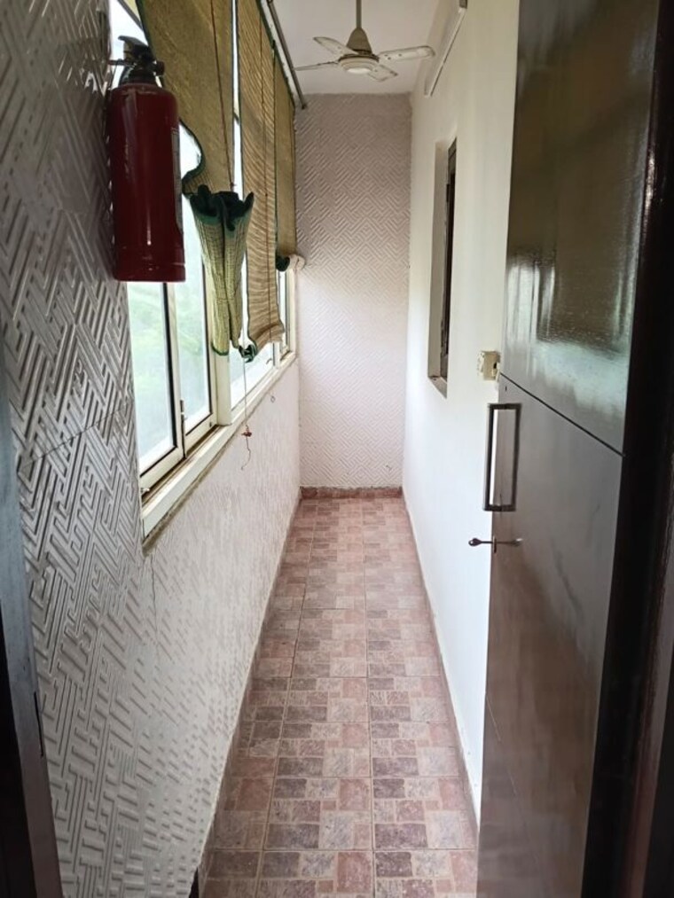 undefined, alaknanda 3 Bedroom 1500 Sq.Ft. Builder Floor In Alaknanda Delhi 10530309