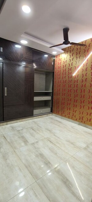 2 BHK Apartment For Rent in Sector 17 Dwarka