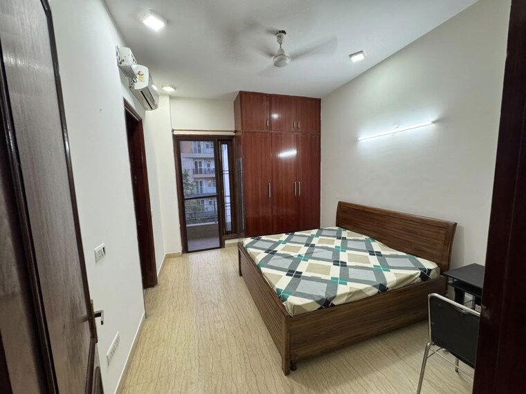 Bedroom, sector 43 2 Bedroom 1500 Sq.Ft. Builder Floor In Sector 43 Gurgaon 10530344
