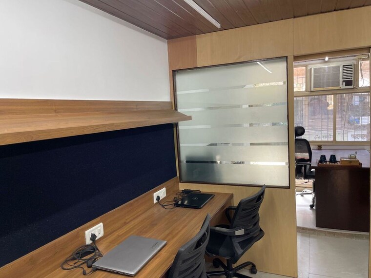 Team Area, one-world-center Commercial Office Space 980 Sq.Ft. In Prabhadevi Mumbai 10530352