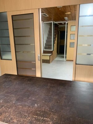 Room in  Office Space at One World Center, Prabhadevi – for Rent