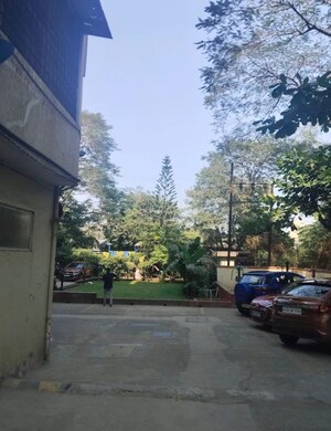 Parking in 3 BHK Apartment at Piramal Vaikunth, Balkum Pada – for Rent