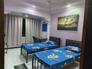 Bedroom in  Pg at Malad West – for Rent