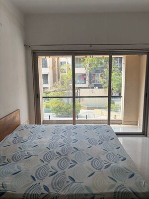 Bedroom in 3 BHK Apartment at Ambawadi – for Rent