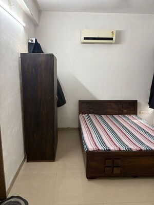 Bedroom in 3 BHK Apartment at Ambawadi – for Rent