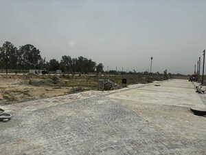  Plot For Sale in Amolik Aster Woods, Sector 98