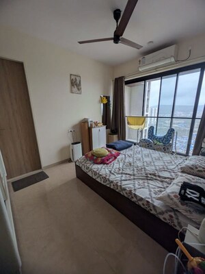 Bedroom in 2 BHK Apartment at Dosti Eastern Bay, Wadala – for Rent