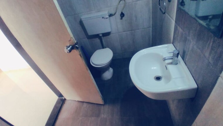 Bathroom, highland-anandvan 2 Bedroom 1050 Sq.Ft. Apartment In Baner Pune 9071261