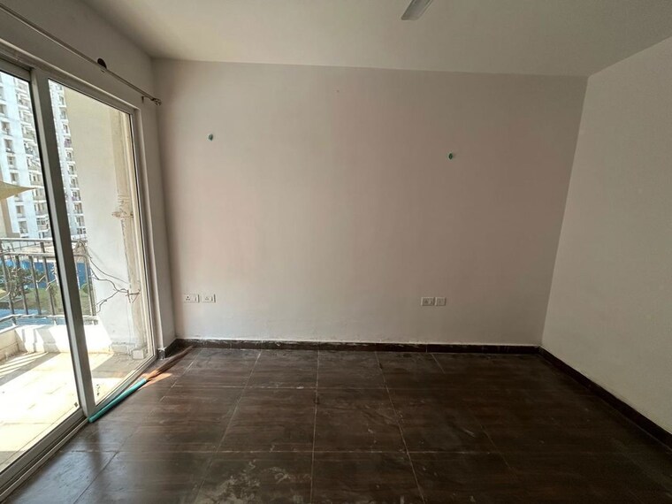 Room, mahagun-moderne 2.5 Bedroom 1250 Sq.Ft. Apartment In Sector 78 Noida 10530398