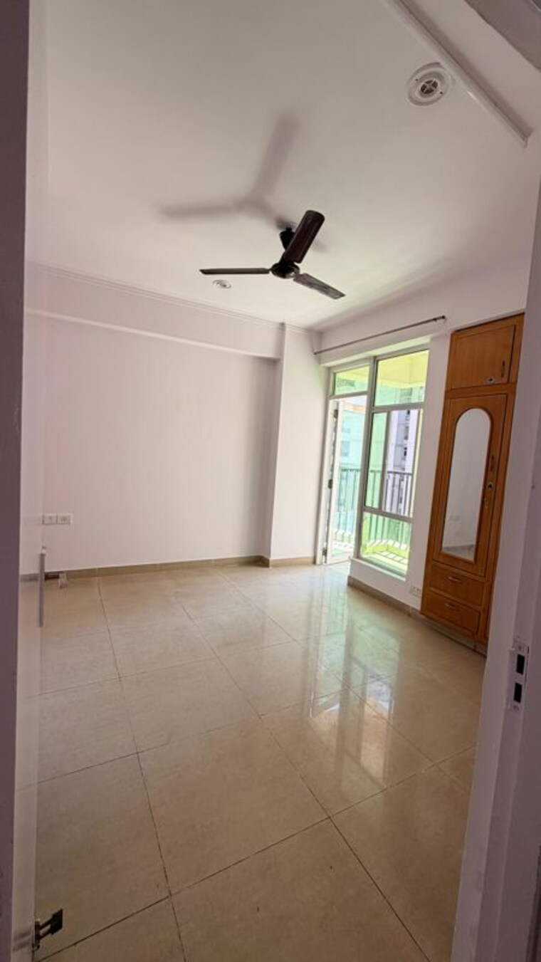 Room, supertech-cape-town 2 Bedroom 930 Sq.Ft. Apartment In Sector 74 Noida 10530423