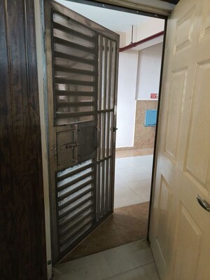 Bathroom in 2.5 BHK Apartment at Supertech Cape Town, Sector 74 – for Sale