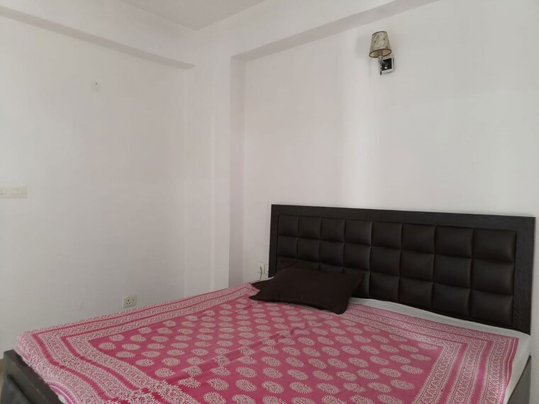 Bedroom, supertech-cape-town 2.5 Bedroom 1150 Sq.Ft. Apartment In Sector 74 Noida 10530442