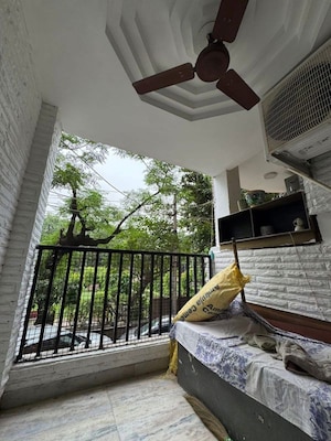 Balcony in 3 BHK Builder Floor at Malviya Nagar – for Rent