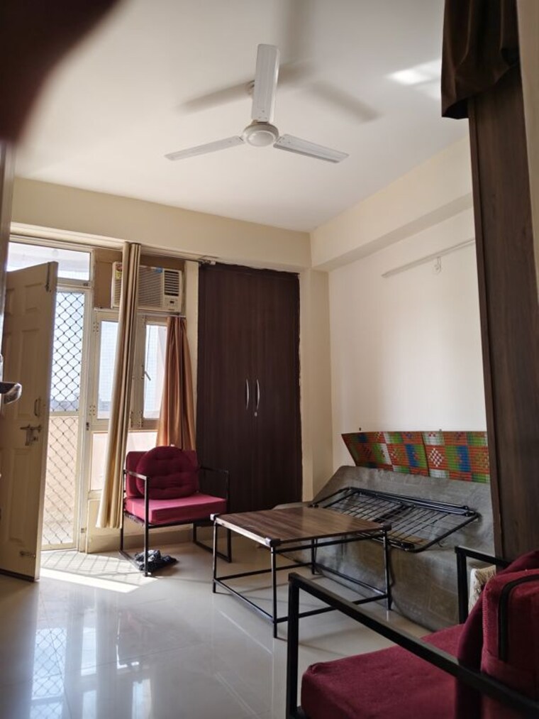 Bedroom, amrapali-silicon-city 3 Bedroom 1420 Sq.Ft. Apartment In Sector 76 Noida 10530480