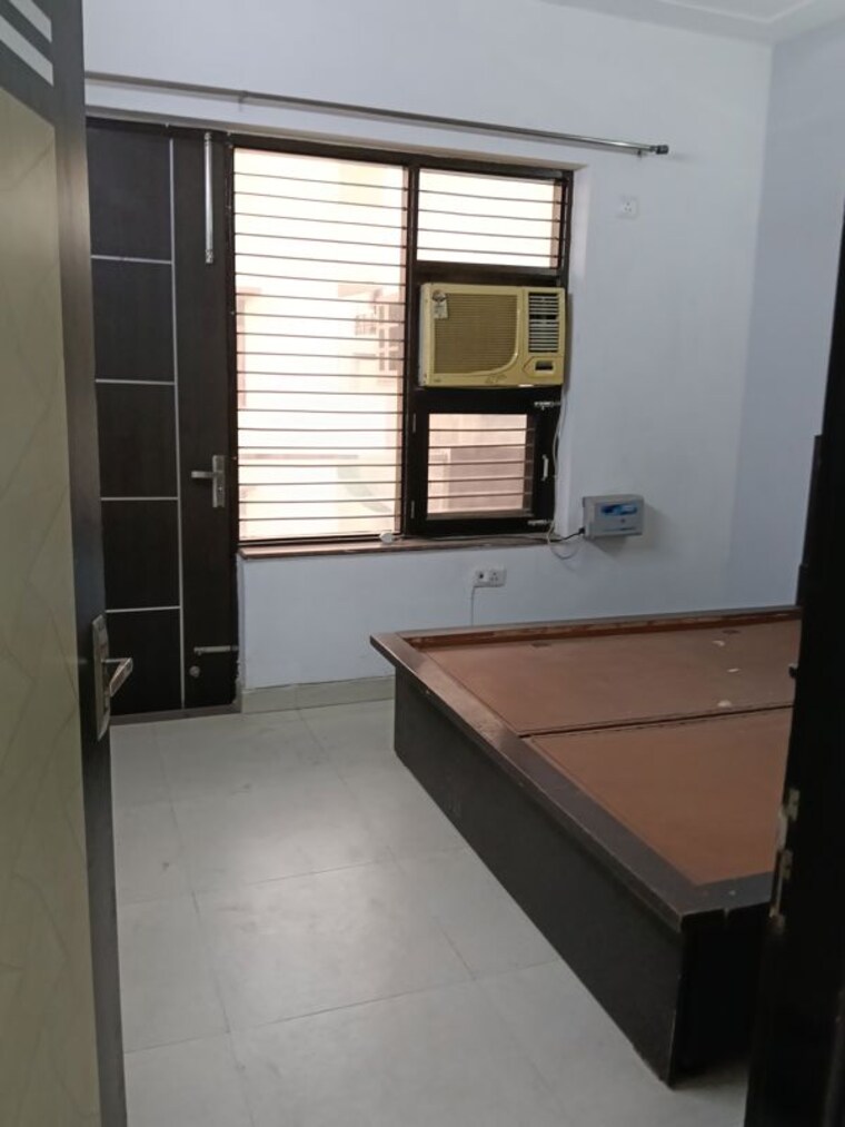 Kitchen, sector 47 3 Bedroom 600 Sq.Ft. Builder Floor In Sector 47 Gurgaon 10530491