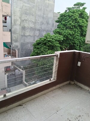 Balcony in 3 BHK Builder Floor at Sector 47 – for Rent