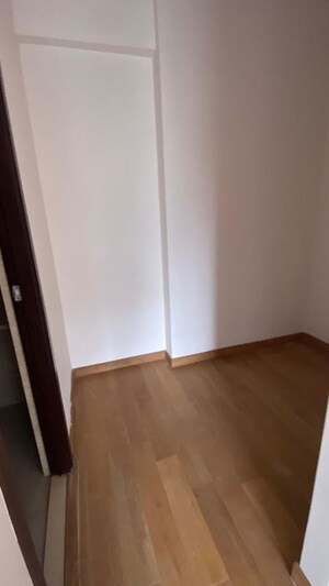 Room in 2 BHK Apartment at Adani Ten BKC, Bandra East – for Sale