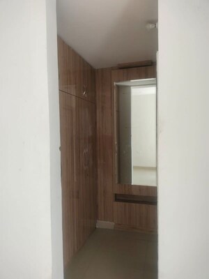 2.5 BHK Apartment For Rent in Jm Orchid, Sector 76