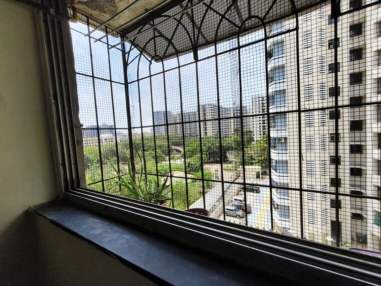 Balcony, ashirwad-chs-andheri-east 1 RK 300 Sq.Ft. Apartment In Andheri East Mumbai 10530546
