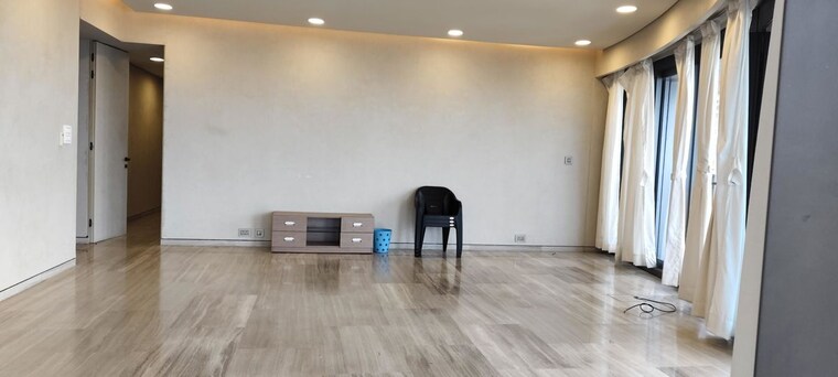 Room, lodha-the-world-towers-world-one-tier-2 3 Bedroom 2200 Sq.Ft. Apartment In Worli Mumbai 10530553