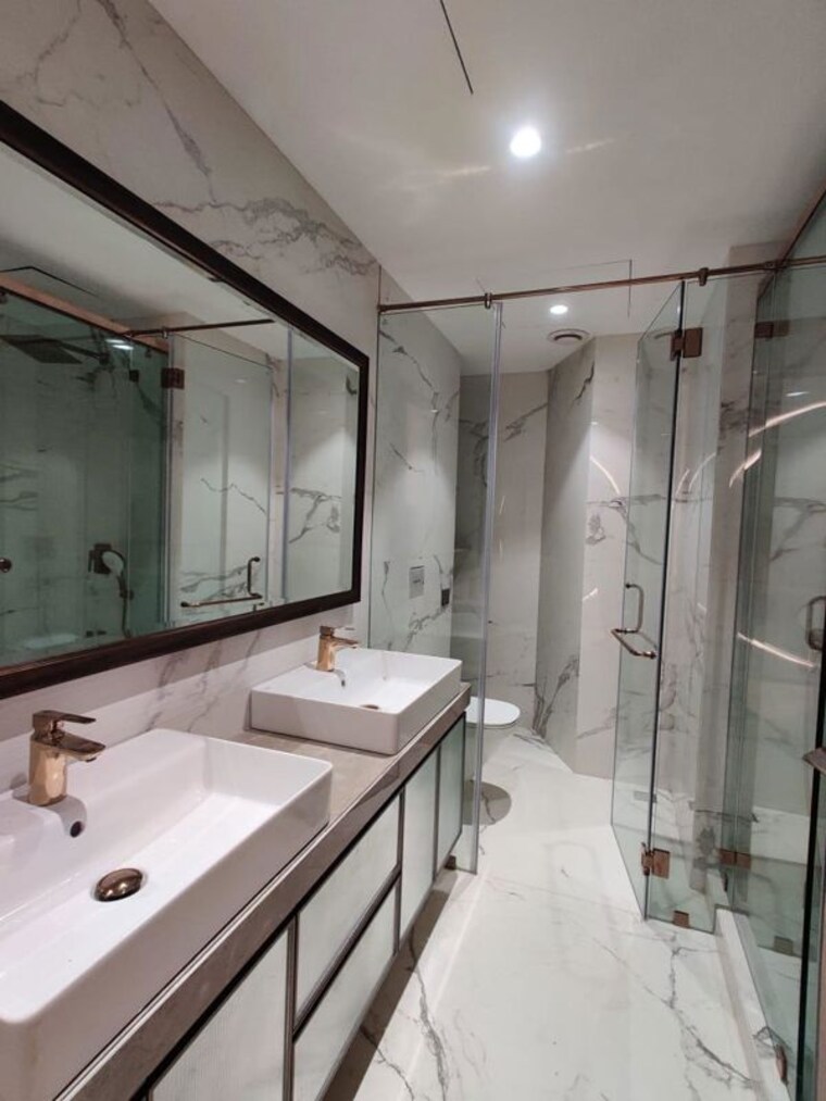 Attached Bathroom, lodha-the-world-towers-world-one-tier-2 3 Bedroom 1800 Sq.Ft. Apartment In Worli Mumbai 10530561