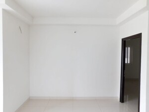 Room in 3 BHK Apartment at Aparna Cyber Heights, Osman Nagar – for Sale