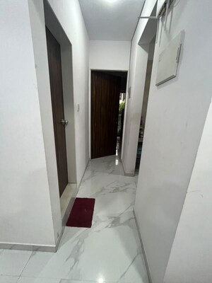 Room in 1 BHK Apartment at Vakratund Tower, Naupada – for Rent