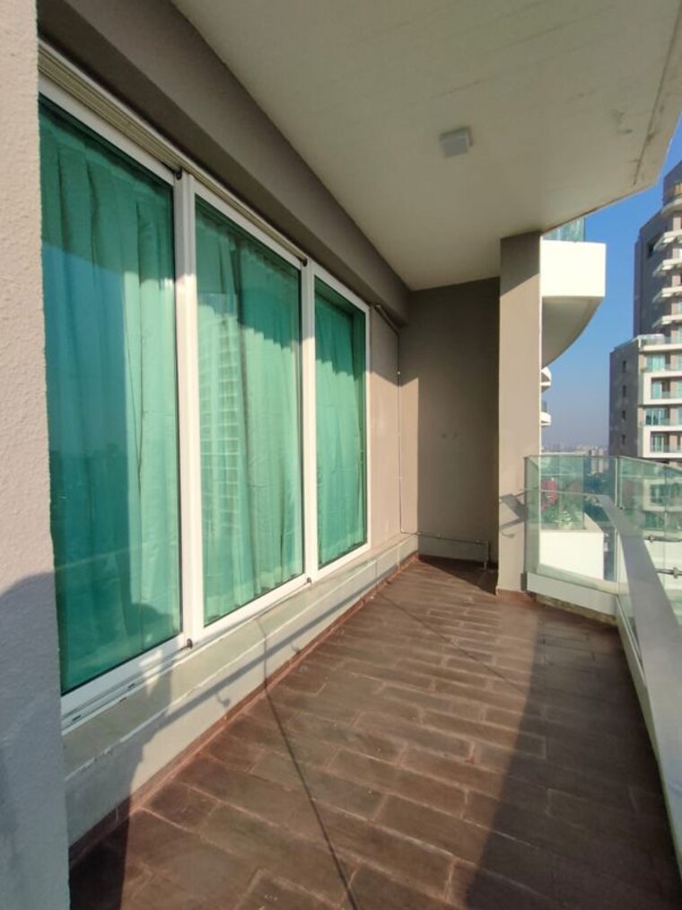 Balcony, windsor-grande-residences 4 Bedroom 2350 Sq.Ft. Apartment In Andheri West Mumbai 10530589