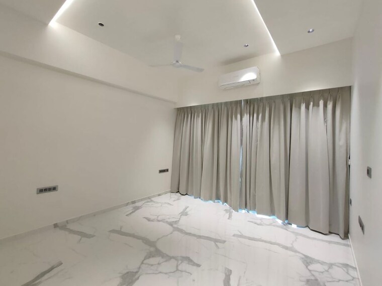 Bathroom, windsor-grande-residences 4 Bedroom 2350 Sq.Ft. Apartment In Andheri West Mumbai 10530589