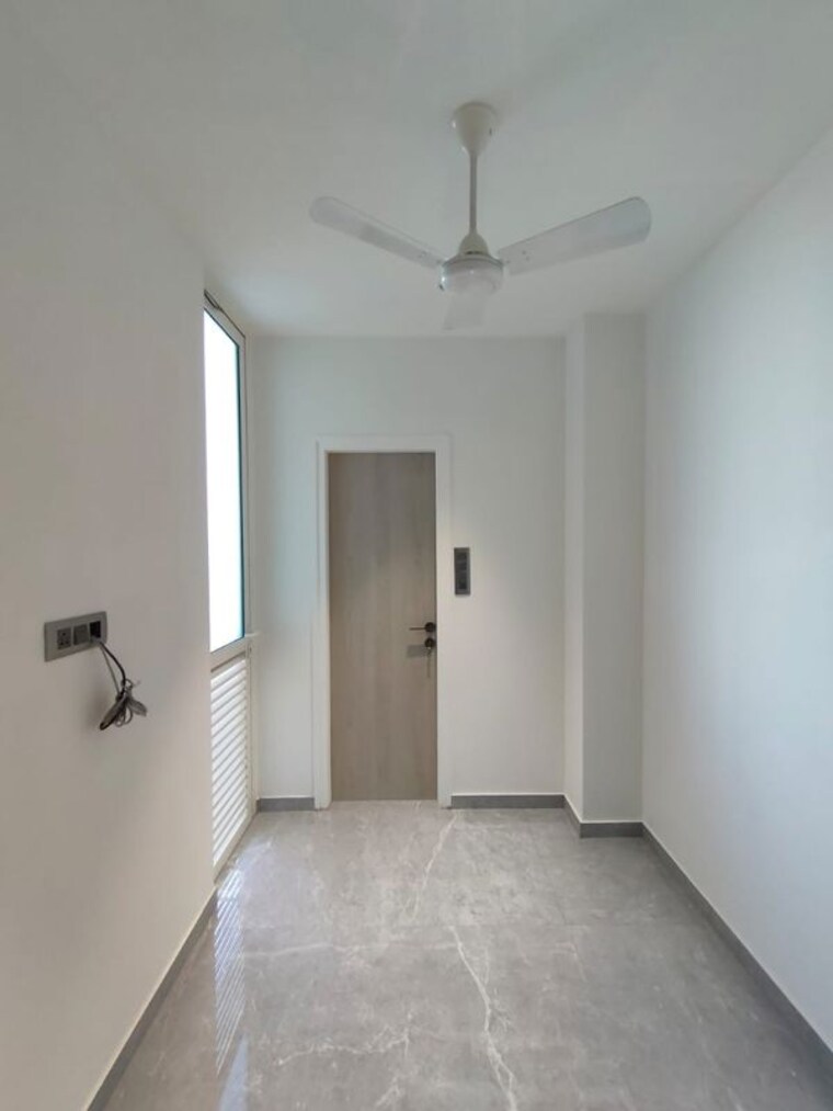 Bathroom, windsor-grande-residences 4 Bedroom 2350 Sq.Ft. Apartment In Andheri West Mumbai 10530589