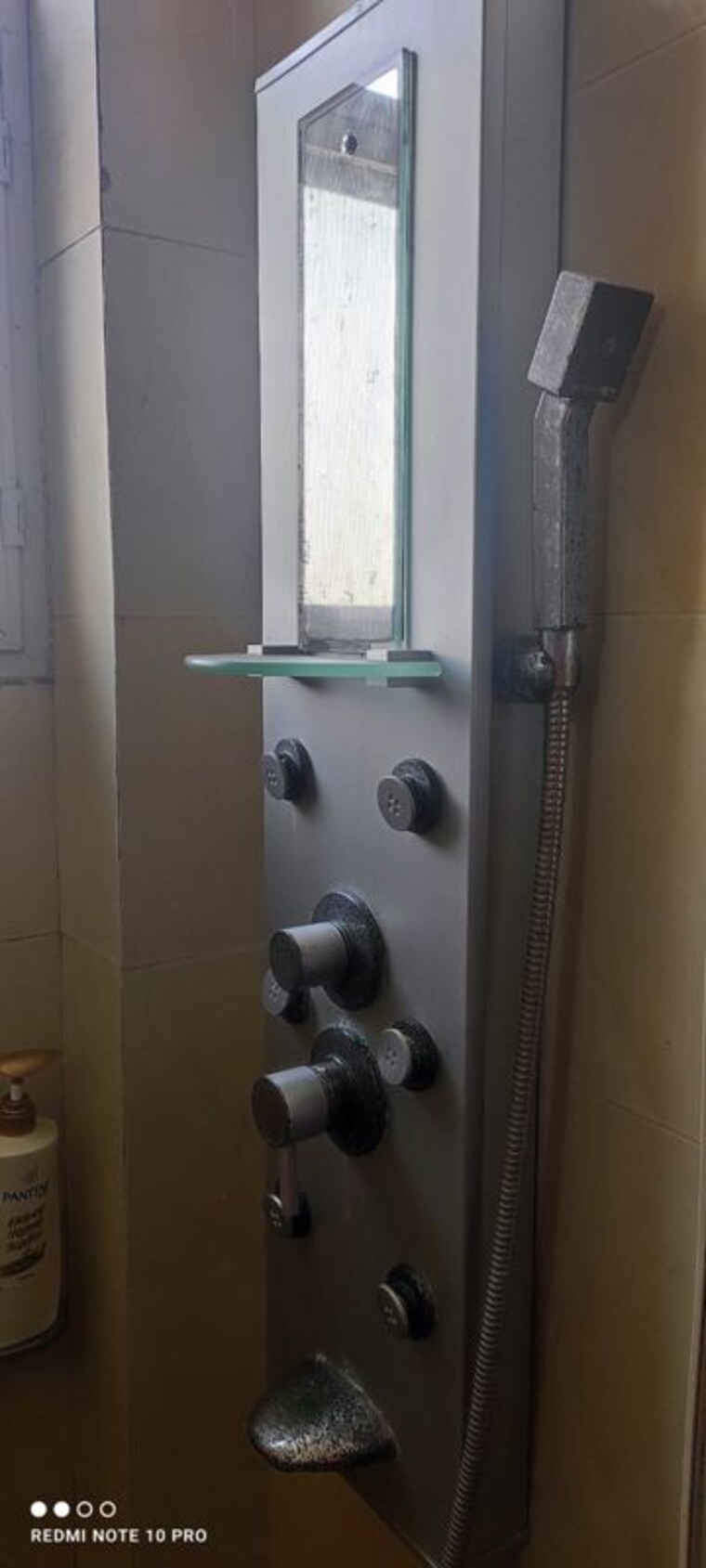 Bathroom, aditya-celebrity-homes 3 Bedroom 1455 Sq.Ft. Apartment In Sector 76 Noida 10530641