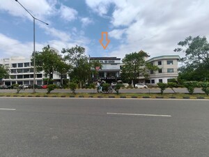  Showroom – Exterior View View at Kundannoor - for Rent