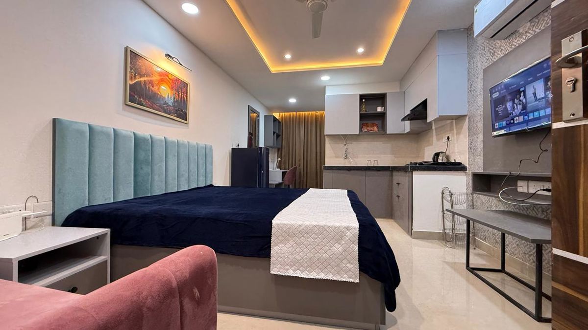 Studio  421 Sq.Ft. Apartment in Okay Plus Solitaire Suites