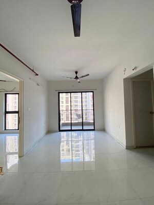 1 BHK Apartment For Rent in Runwal Gardens, Dombivli East