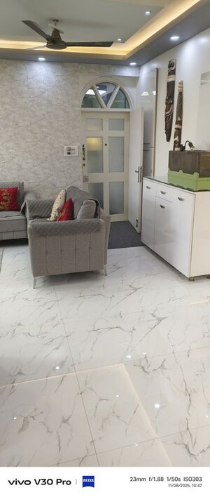2 BHK Apartment For Sale in Paryatan Vihar