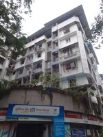 1 BHK 650 Sq.Ft. Apartment in Royal Tower CHS Ltd