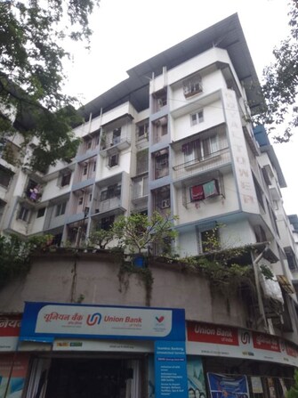 1 BHK 650 Sq.Ft. Apartment in Royal Tower CHS Ltd