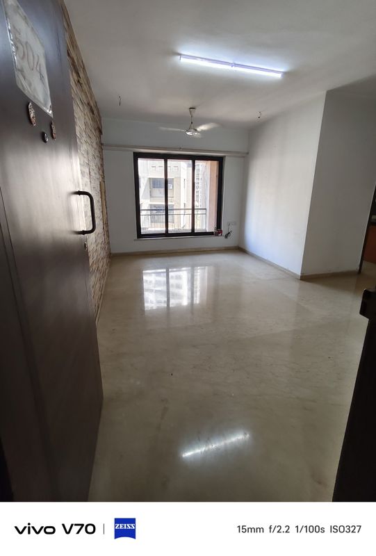 2 BHK + Store Room 1000 Sq.Ft. Apartment in Satellite Royale