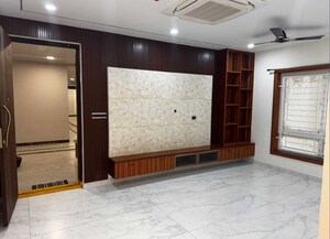 Room in 3 BHK Apartment at Sumadhura Olumpus, Nanakramguda – for Rent