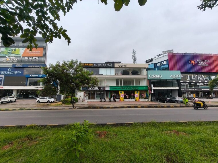 Exterior View, vyttila Commercial Office Space 1200 Sq.Ft. In Vyttila Kochi 10530698