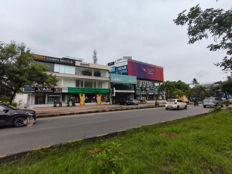 Exterior View, vyttila Commercial Office Space 1200 Sq.Ft. In Vyttila Kochi 10530698