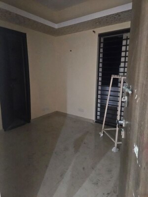 Room in 2 BHK Apartment at SRS Square, Vikas Nagar – for Rent