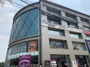  Showroom For Rent in Fairmount Fortune One, Sanath Nagar