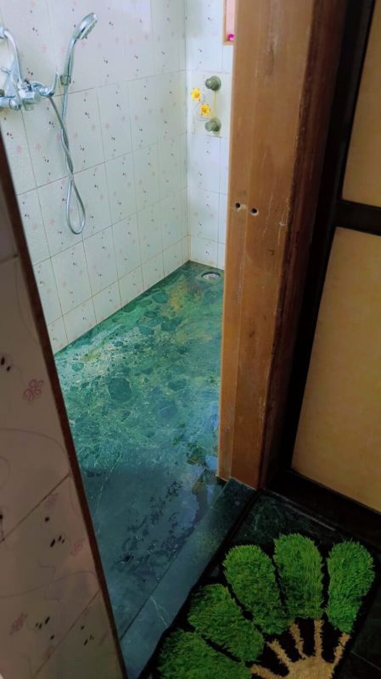 Balcony, om-chs-santacruz 2 Bedroom 1000 Sq.Ft. Apartment In Santacruz East Mumbai 10530732
