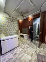 2 BHK 60 Sq.Yd. Builder Floor in Dwarka Mor
